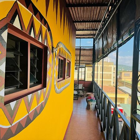 Arusha Backpackers Hotel Buitenkant foto