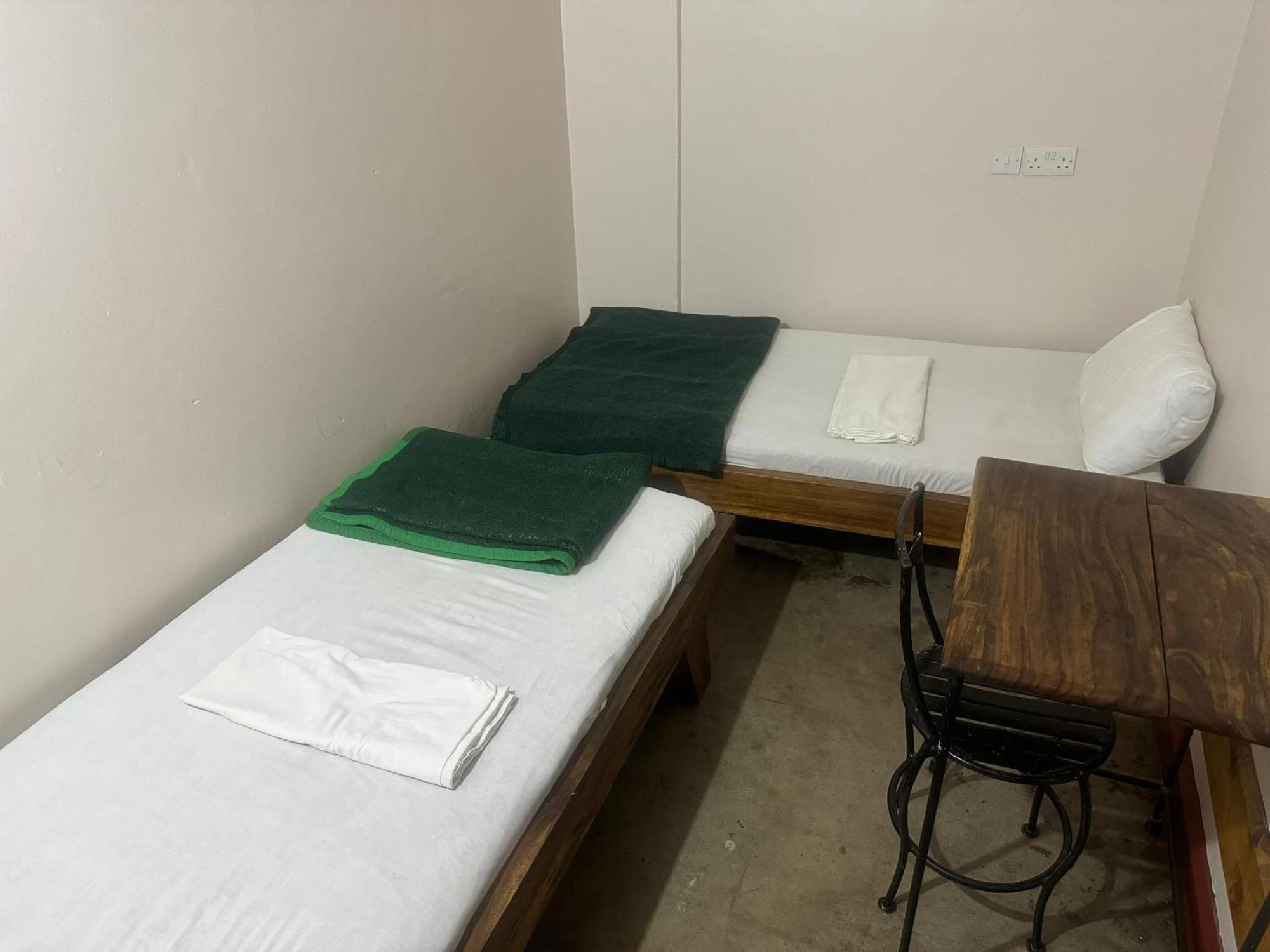 Arusha Backpackers Hotel Buitenkant foto