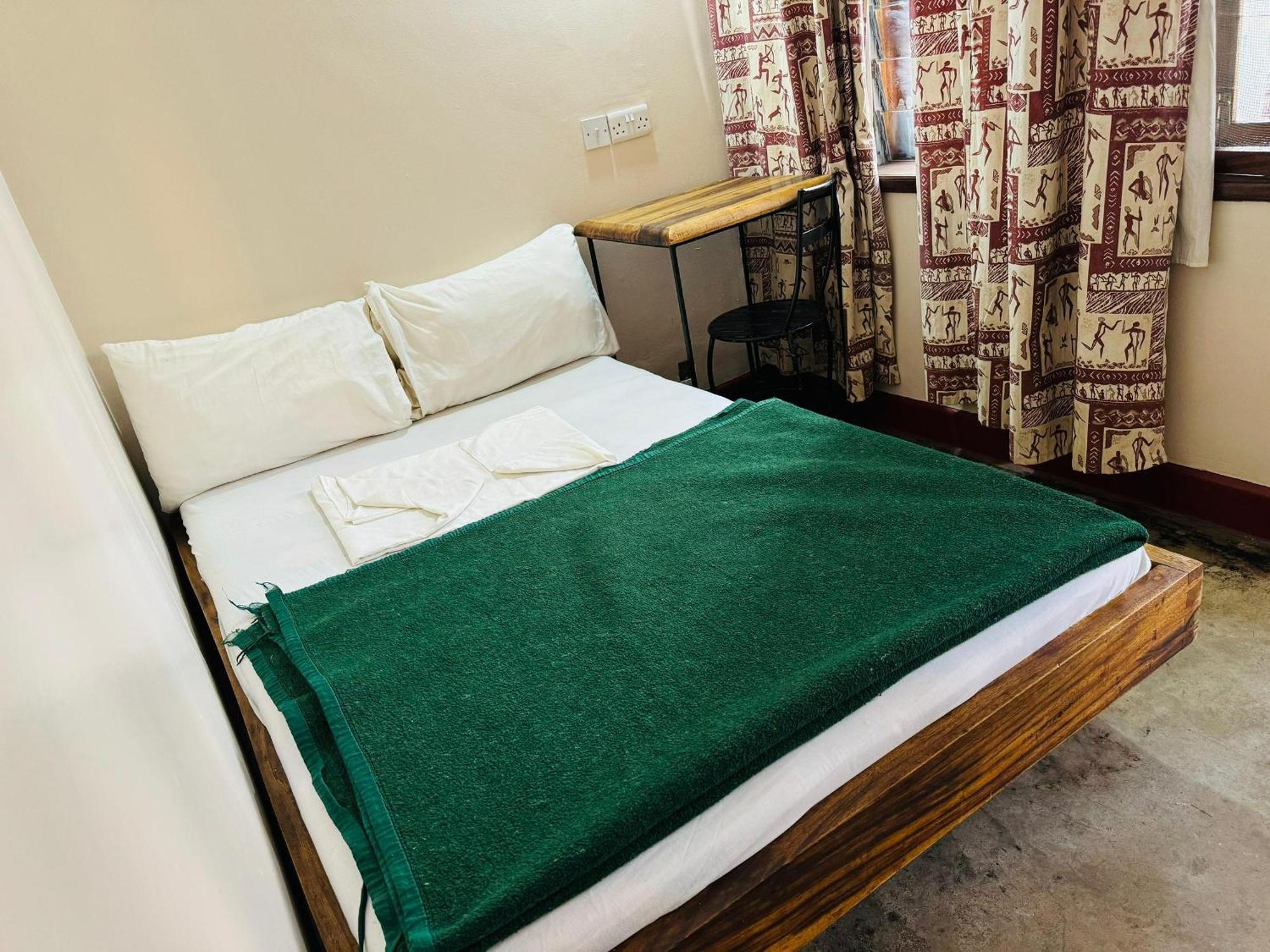 Arusha Backpackers Hotel Buitenkant foto